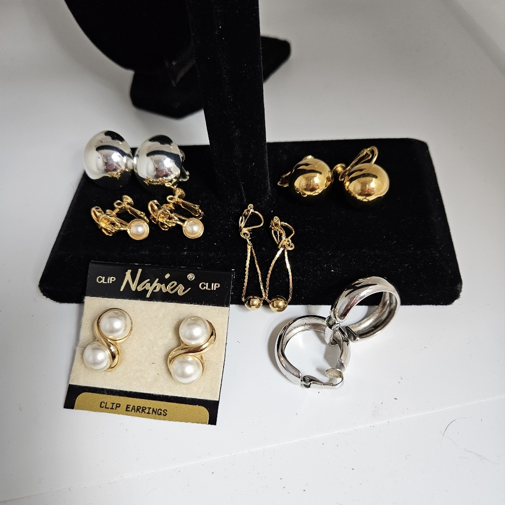 Lot of 6 pairs Napier Clip Earrings